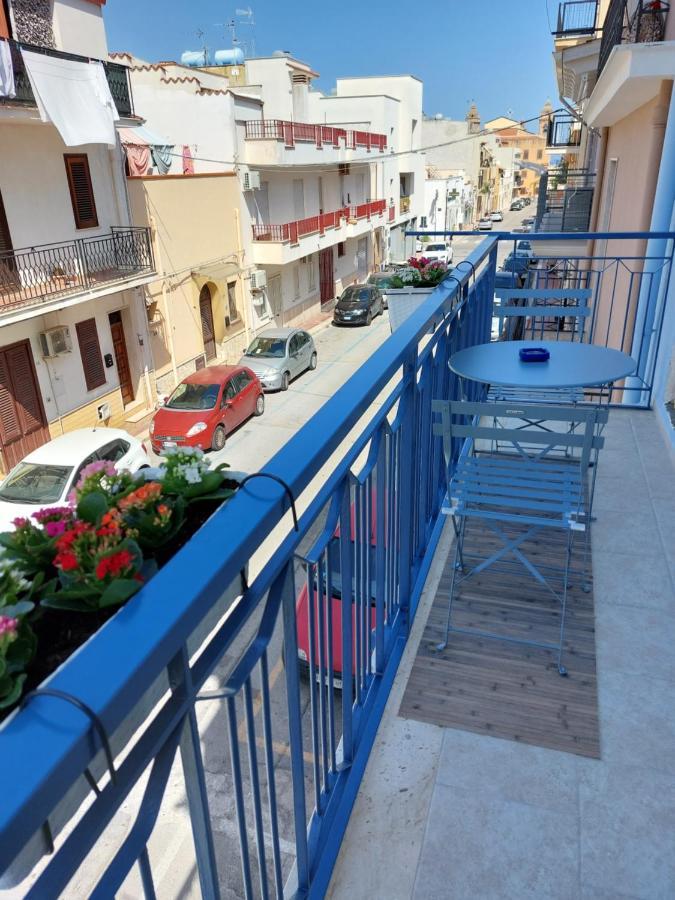 Levante تيراسيني المظهر الخارجي الصورة